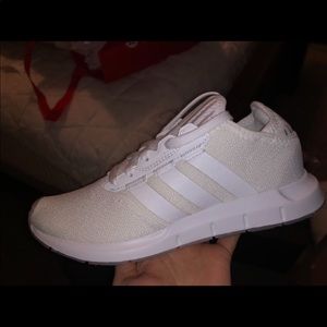 Adidas cloud swift shoes